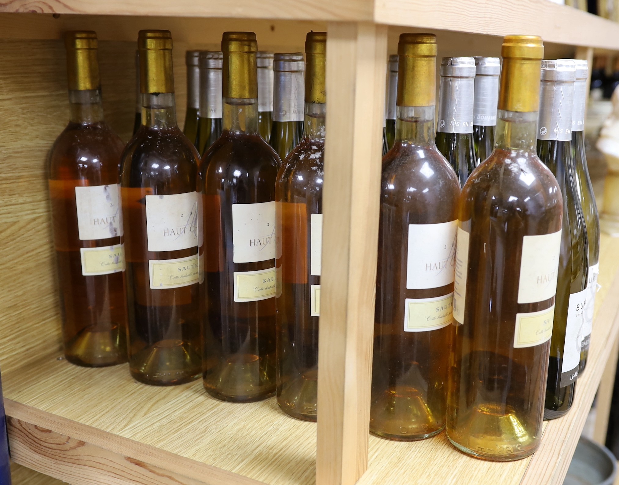 12 bottles of Burgundy Grand Vin De Bourgogne 2011 and 6 bottles of Haut Charmes 2009 (18)